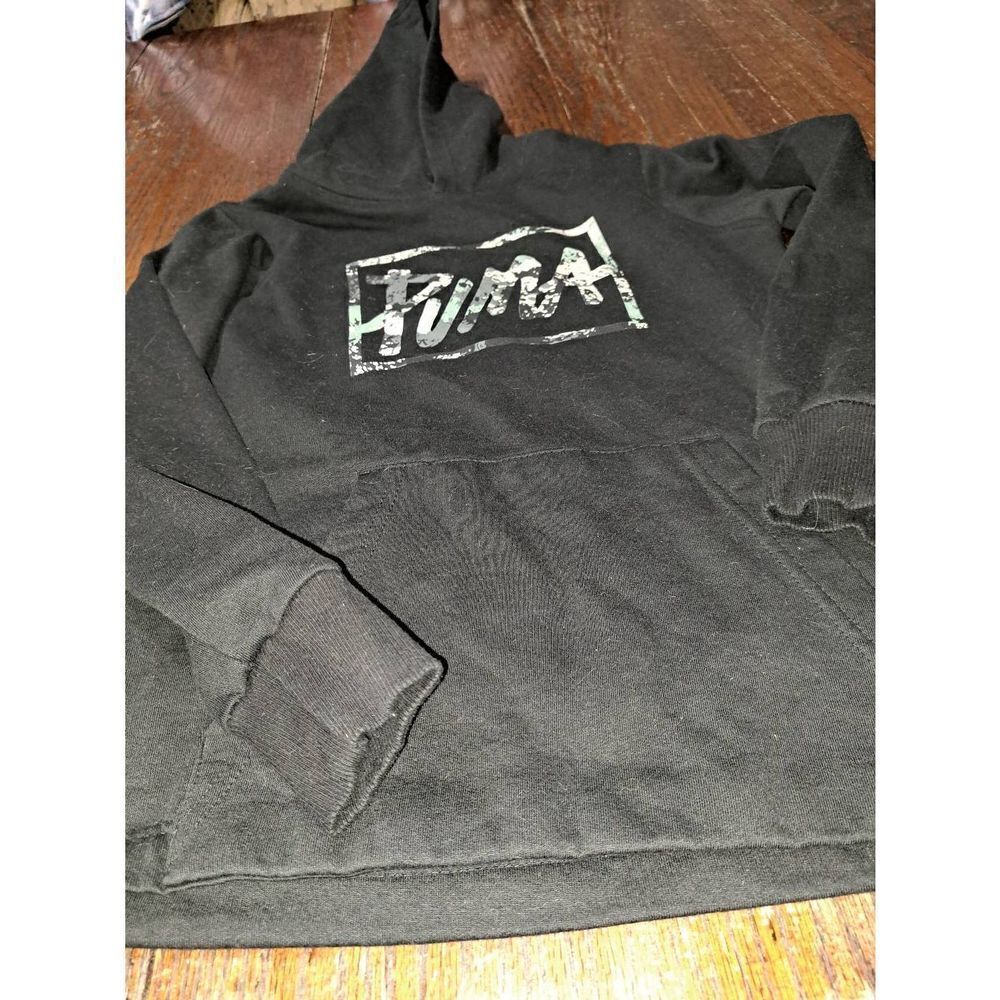 Boys Medium Puma Black with Green Tan Grey Pullover Fleece Sweatshirt Hoodie - Picture 3 of 3